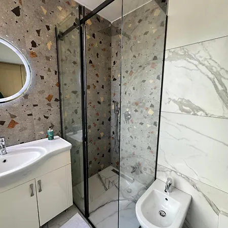 Xhimi's Seaside * Durres