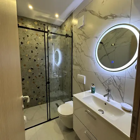 Xhimi's Seaside Durres