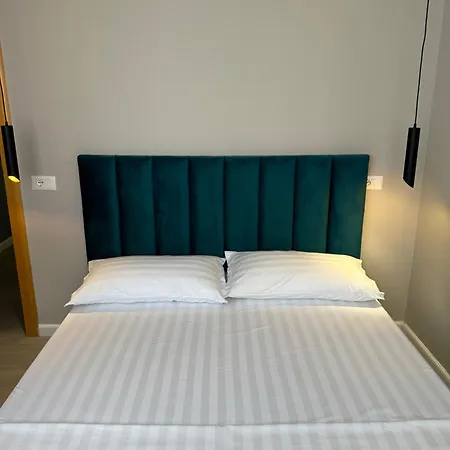 Xhimi's Seaside دراس