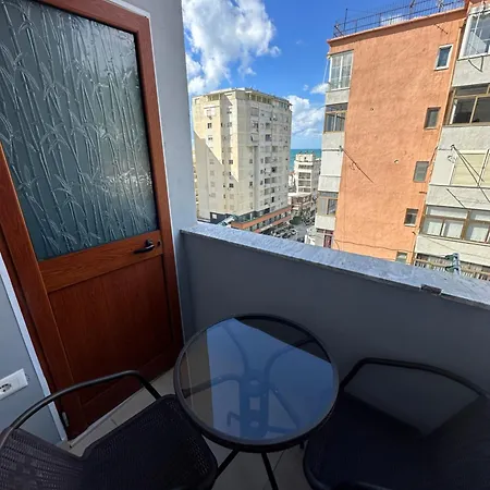Xhimi's Seaside Apartment Durres