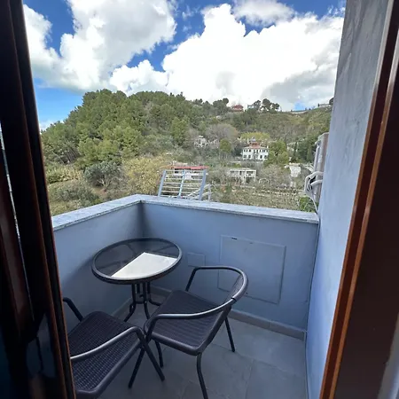 Apartment Xhimi's Seaside Durres